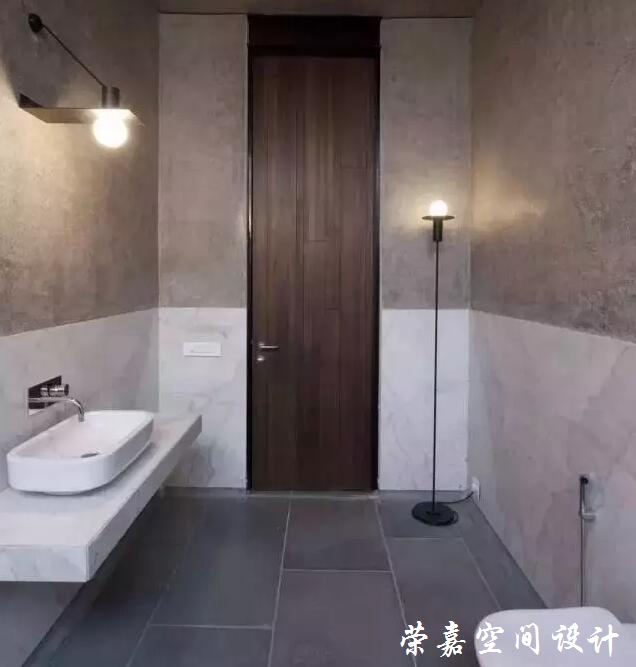 你关心过厕所门的选择吗？后悔没早点发现！
