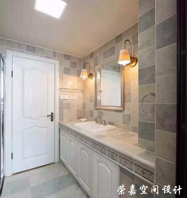你关心过厕所门的选择吗？后悔没早点发现！
