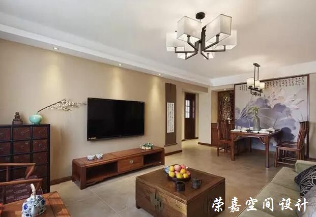 家里墙纸发黄了咋办？解决方法都在这了拿走不谢！